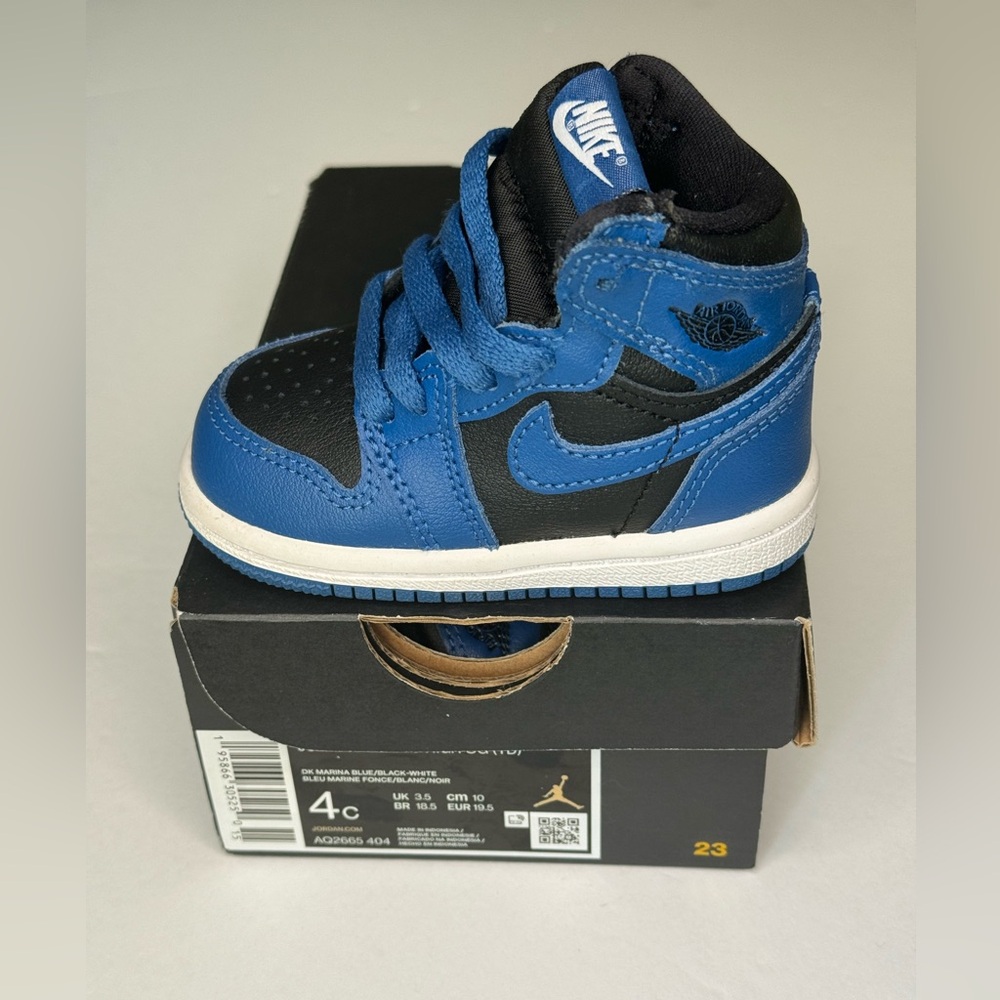 🆕 JORDAN 1 RETRO HIGH OG - Picture 6 of 7